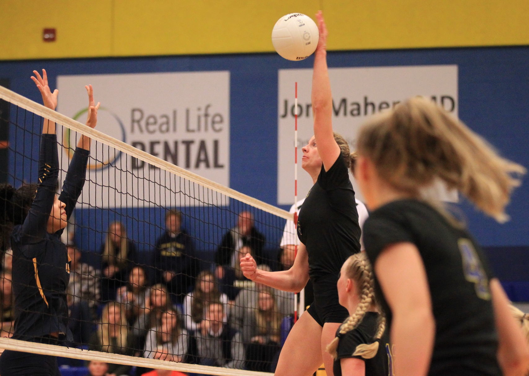 JLF_191119_vball_LoudounCo_BHS_rt13.jpg